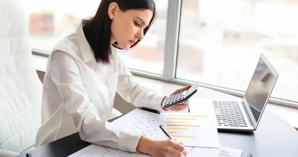 financial controller